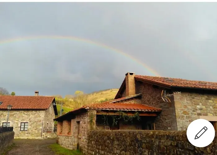 Holiday home El Midiaju 8 Personas Carmona (Cantabria)